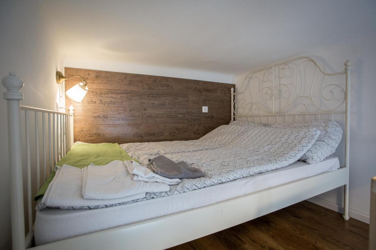 Cozy Studio With Air Condition Freshly Renovated Budapest Esterno foto